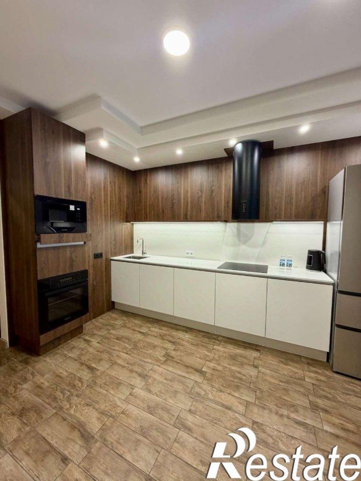 2-комн квартира Южная улица, 23,  д. 23