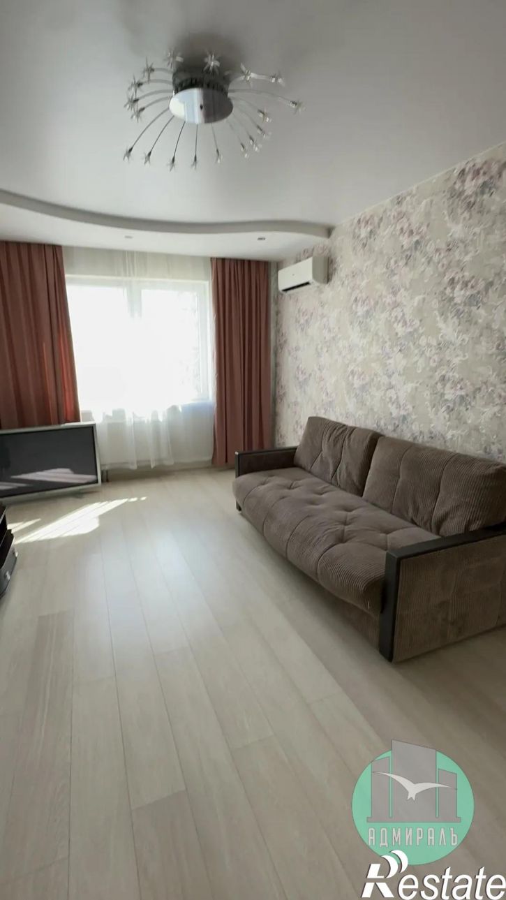 2-комн квартира Южная улица,25