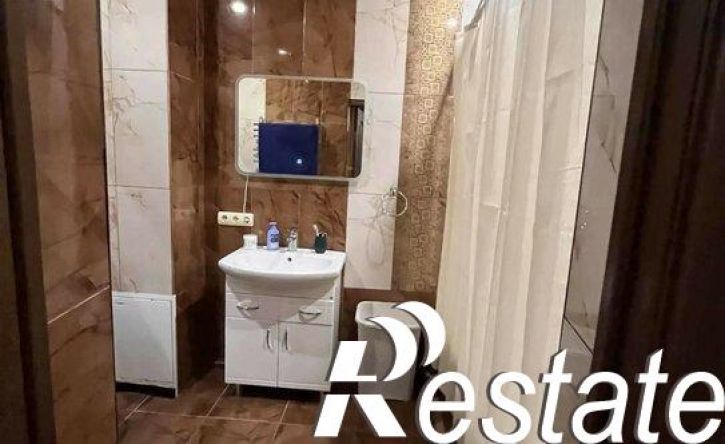 2-комн квартира Овражная улица, 37,  д. 37