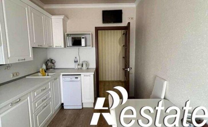 2-комн квартира Овражная улица, 37,  д. 37