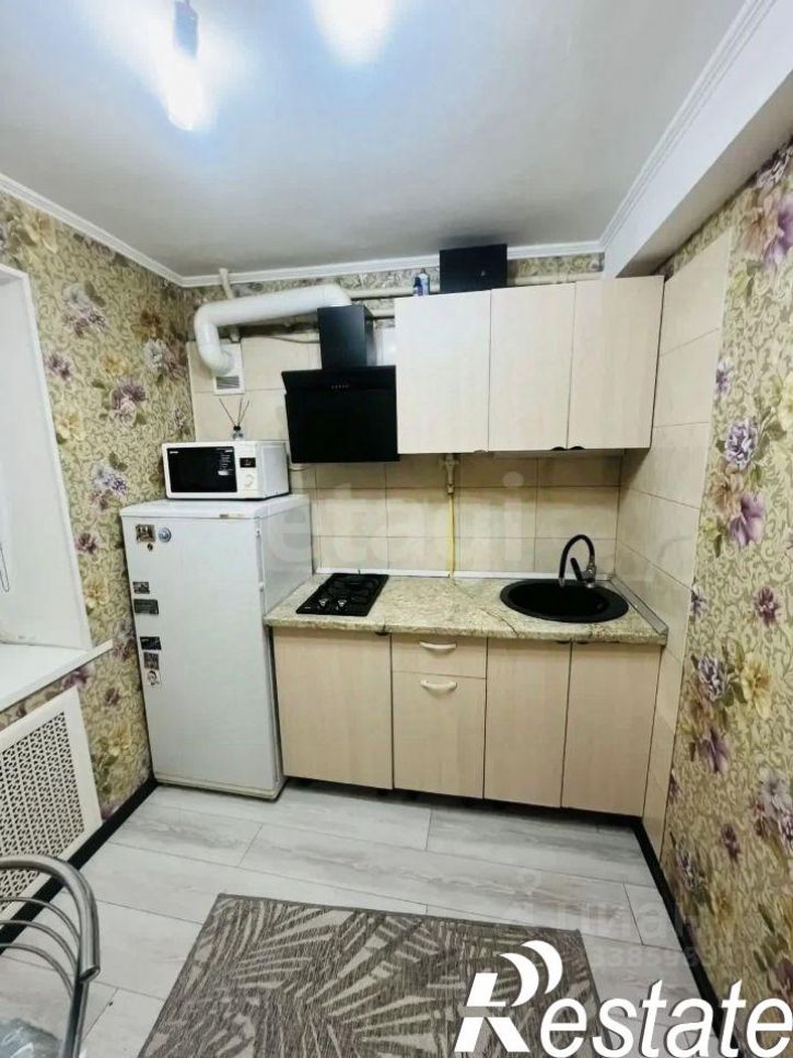 1-комн квартира Суворовская улица, 15,  д. 15