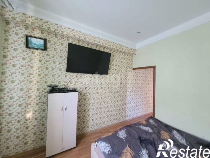4-комн квартира улица Карла Маркса, 14,  д. 14