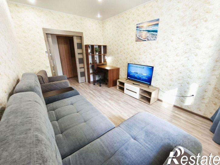 2-комн квартира Южная улица, 27,  д. 27