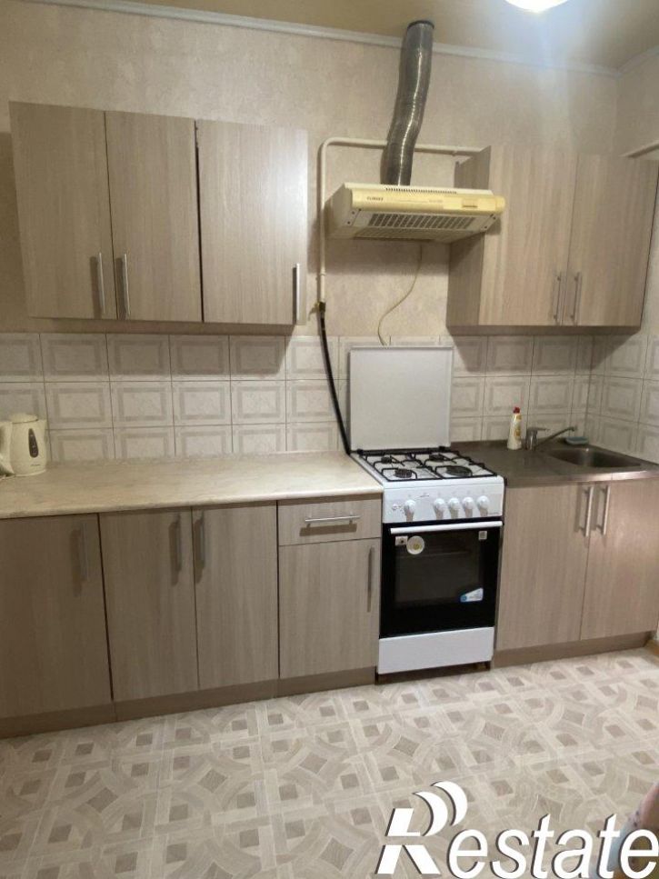 2-комн квартира улица Сакко и Ванцетти, 28 к2,  д. 28 к2