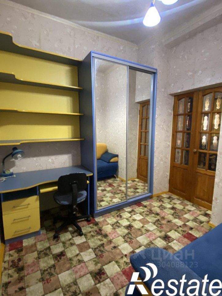2-комн квартира улица Сакко и Ванцетти, 28 к2,  д. 28 к2