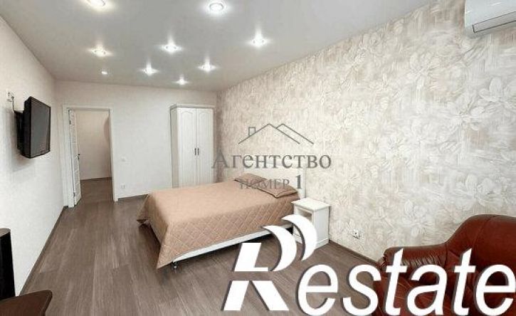 2-комн квартира улица Куникова, 49,  д. 49
