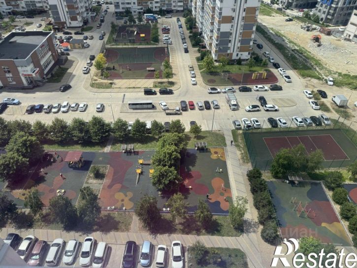 1-комн квартира улица Котанова, 1,  д. 1