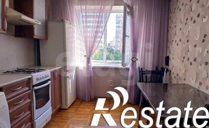 3-комн квартира улица Хворостянского, 11,  д. 11