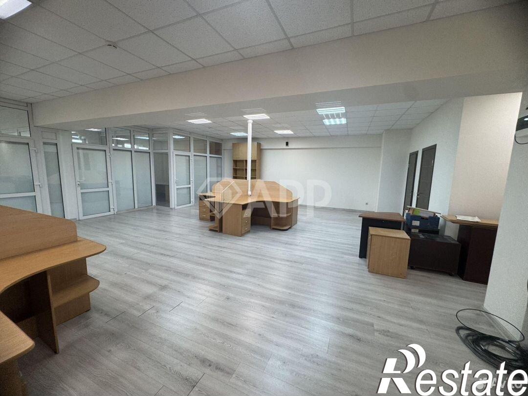 Сдать офис, помещение под офис за 168 000 рублей на улица Энгельса, 50