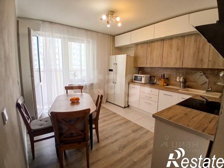2-комн квартира улица Бориса Пупко, 8,  д. 8