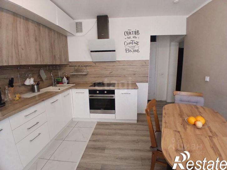 2-комн квартира улица Бориса Пупко, 8,  д. 8