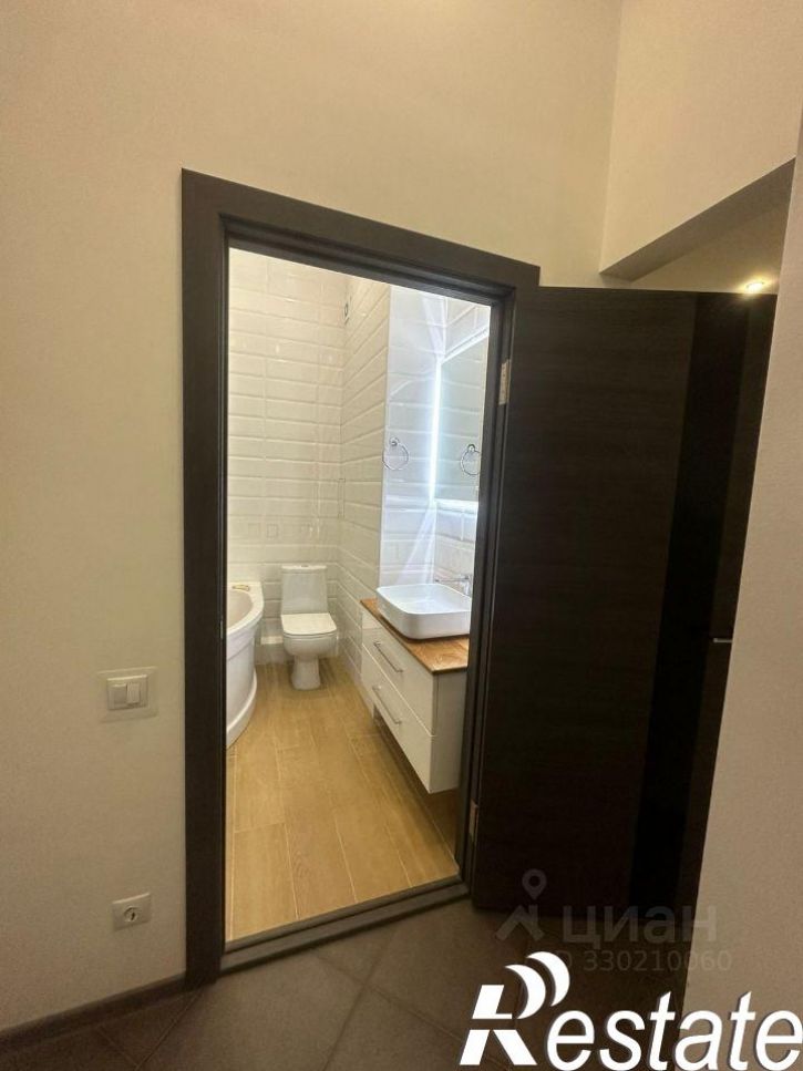 1-комн квартира улица Котанова, 40,  д. 40