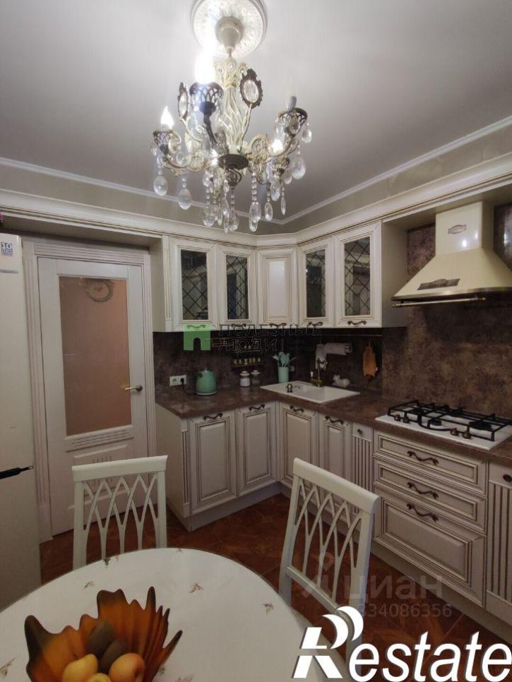 3-комн квартира улица Видова, 157,  д. 157