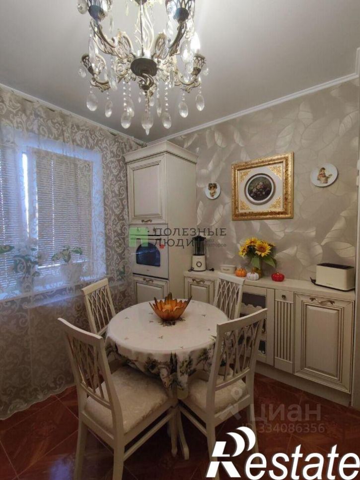 3-комн квартира улица Видова, 157,  д. 157