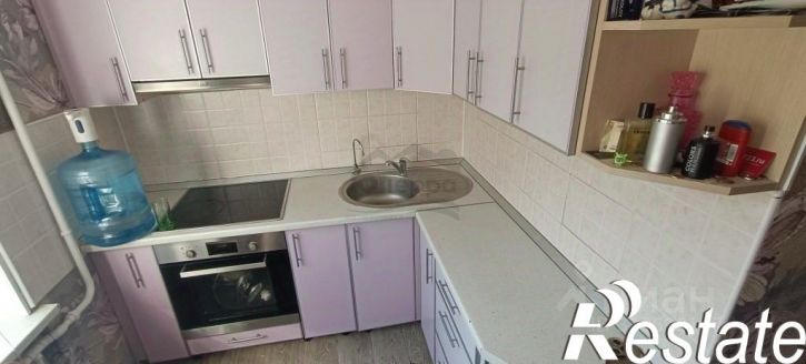 3-комн квартира улица Алексеева, 50,  д. 50