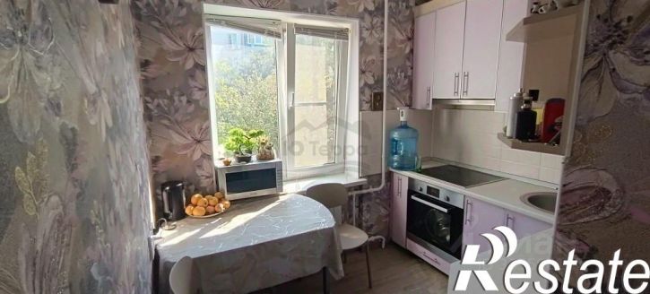 3-комн квартира улица Алексеева, 50,  д. 50