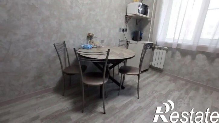 3-комн квартира улица Хворостянского, 7,  д. 7