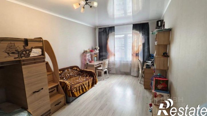 2-комн квартира Южная улица, 27,  д. 27