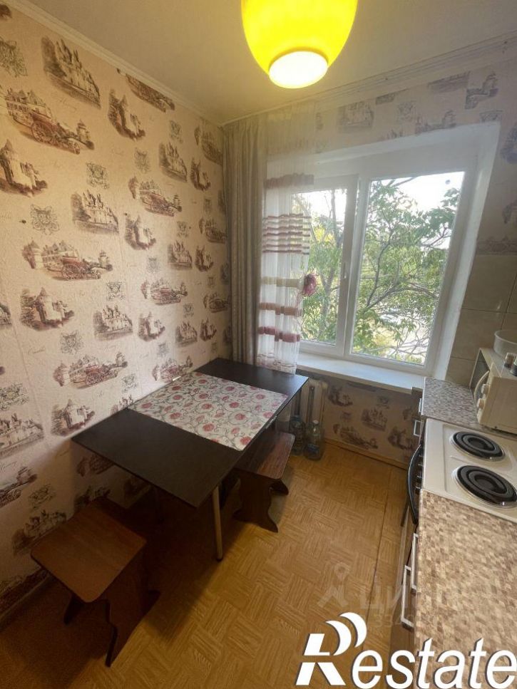 1-комн квартира улица Героев Десантников, 85,  д. 85