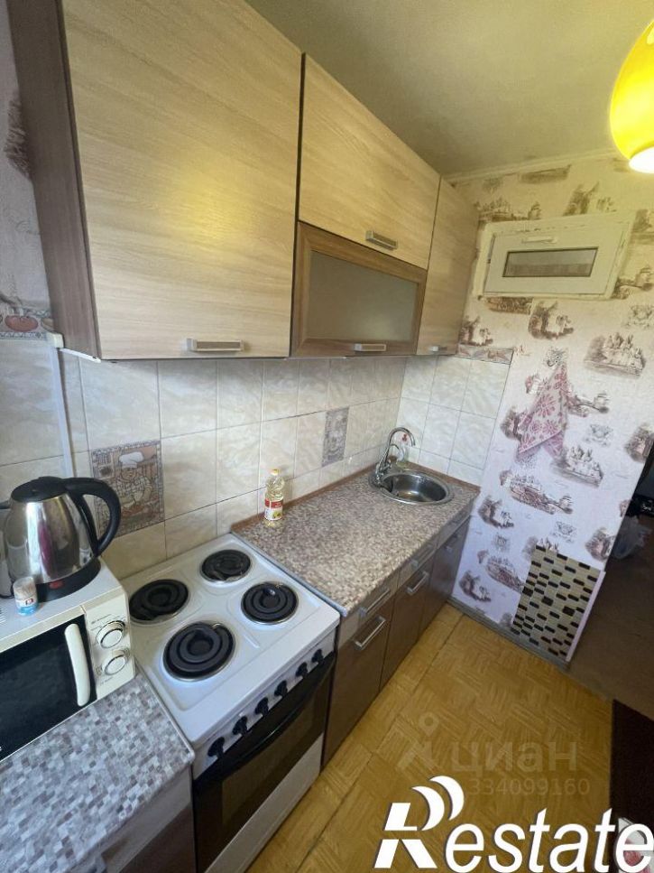 1-комн квартира улица Героев Десантников, 85,  д. 85
