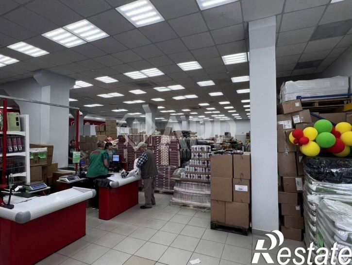 Торговое помещение проспект Дзержинского, 211/5,  д. 211/5