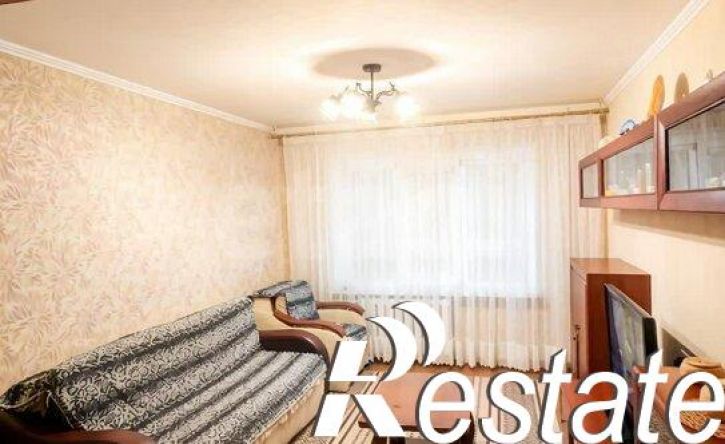 3-комн квартира улица Героев Десантников, 12,  д. 12
