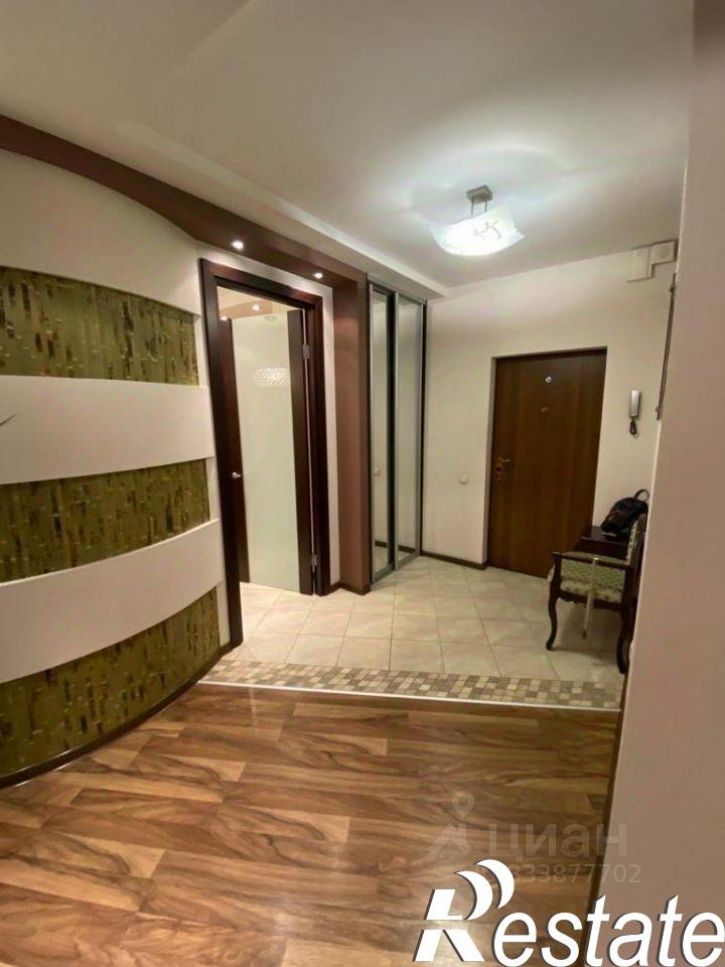 2-комн квартира улица Мира, 24-32,  д. 24-32