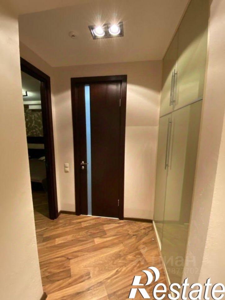 2-комн квартира улица Мира, 24-32,  д. 24-32