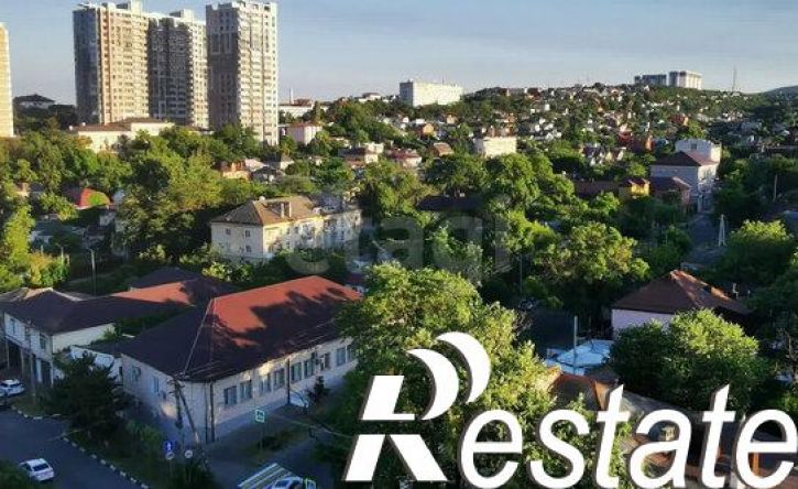3-комн квартира улица Конституции, 22,  д. 22