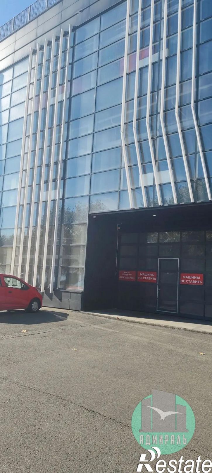 Торговое помещение муниципальное образование Новороссийск,Исаева улица
