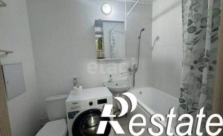 1-комн квартира улица Котанова, 1,  д. 1