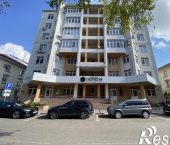 офис 235 кв м улица Губернского, 2А