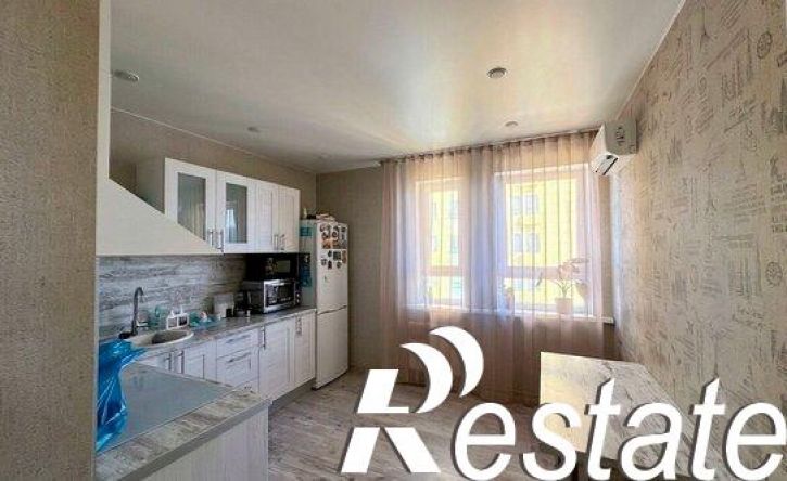 2-комн квартира улица Мурата Ахеджака, 16 к2,  д. 16 к2