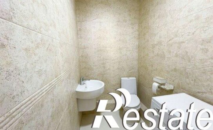 2-комн квартира улица Мурата Ахеджака, 16 к2,  д. 16 к2