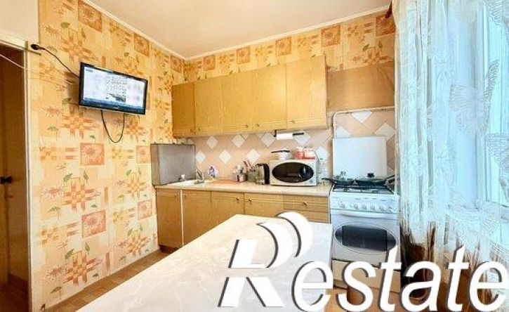 2-комн квартира улица Героев Десантников, 24,  д. 24