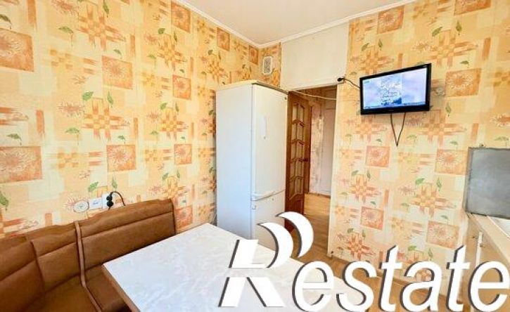 2-комн квартира улица Героев Десантников, 24,  д. 24