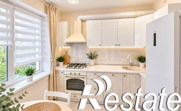 2-комн квартира улица Героев Десантников, 32,  д. 32