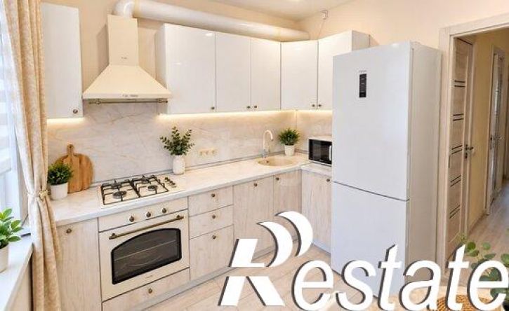 2-комн квартира улица Героев Десантников, 32,  д. 32
