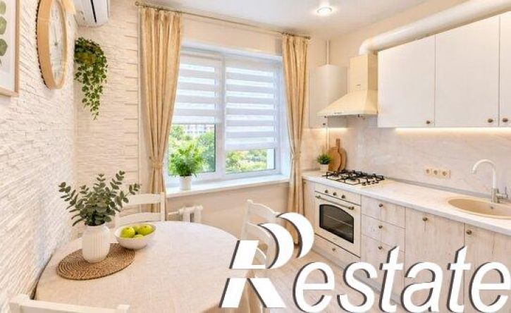2-комн квартира улица Героев Десантников, 32,  д. 32