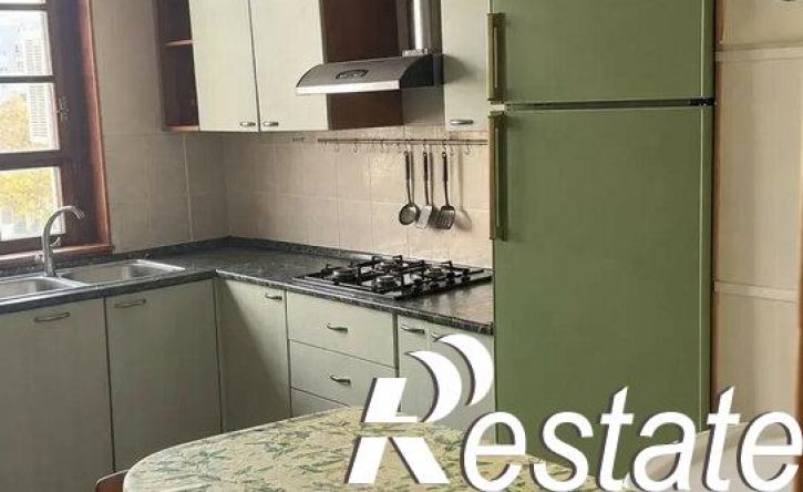 3-комн квартира улица Дзержинского, 126,  д. 126