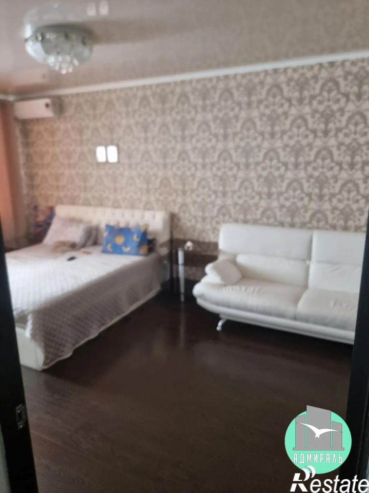 2-комн квартира Волгоградская улица,48