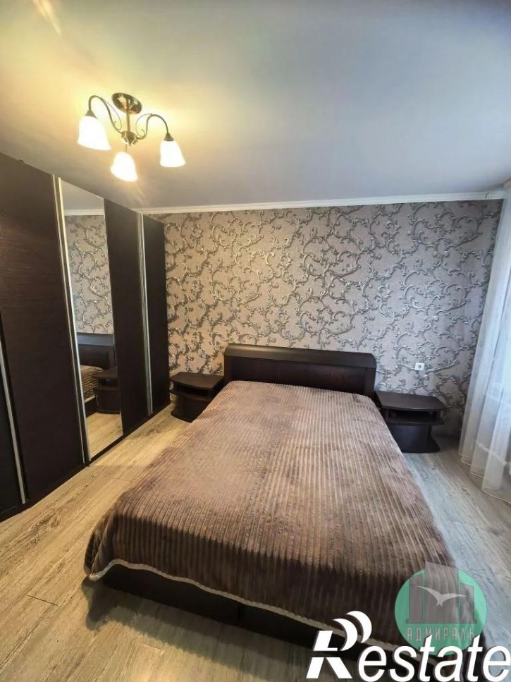3-комн квартира Алексеева улица,50