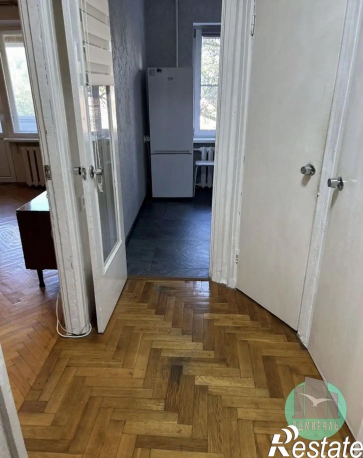 1-комн квартира Героев Десантников улица,11