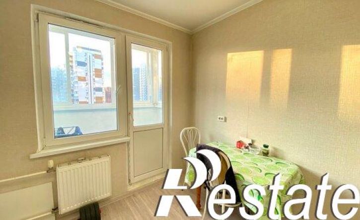 1-комн квартира улица Котанова, 1,  д. 1