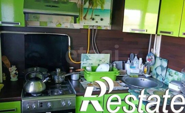2-комн квартира улица Героев Десантников, 31,  д. 31