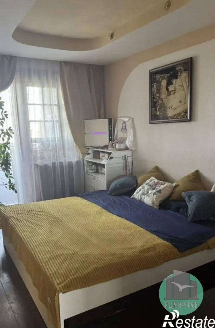 3-комн квартира Алексеева улица,25