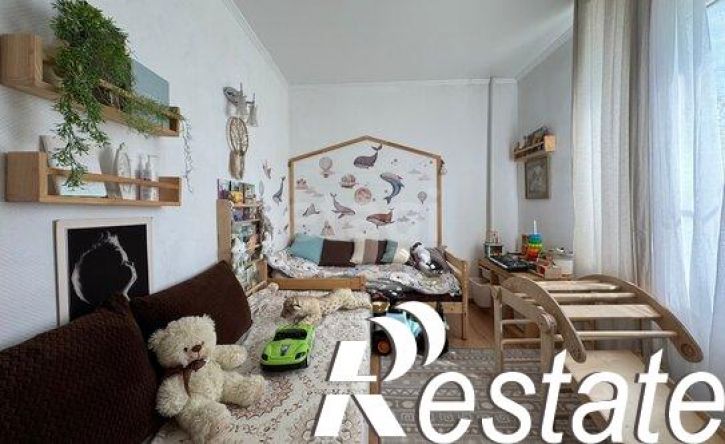 3-комн квартира улица Видова, 158А,  д. 158А
