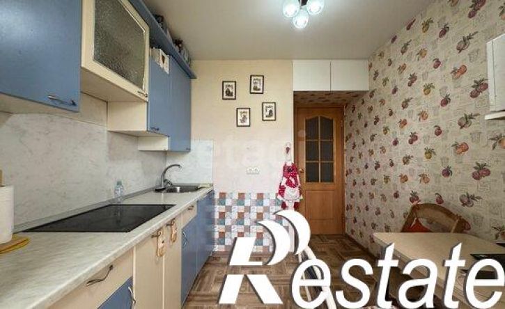 3-комн квартира улица Видова, 158А,  д. 158А