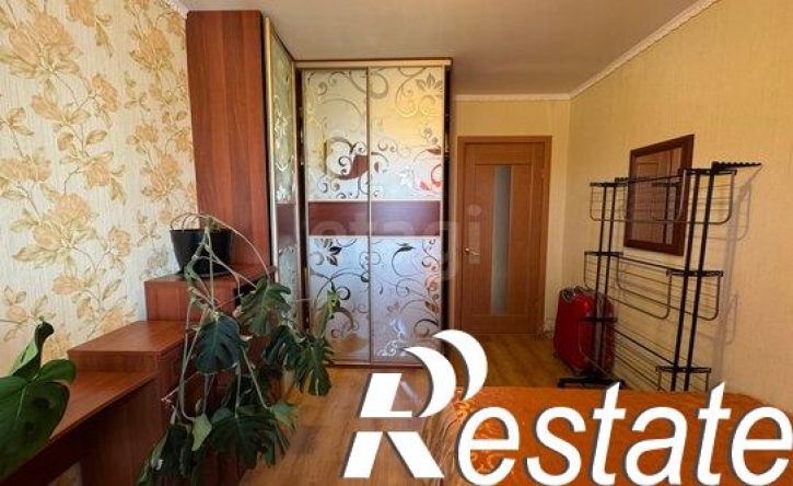 3-комн квартира улица Видова, 158А,  д. 158А