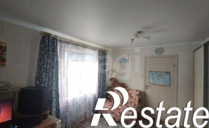 2-комн квартира улица Героев Десантников, 61,  д. 61